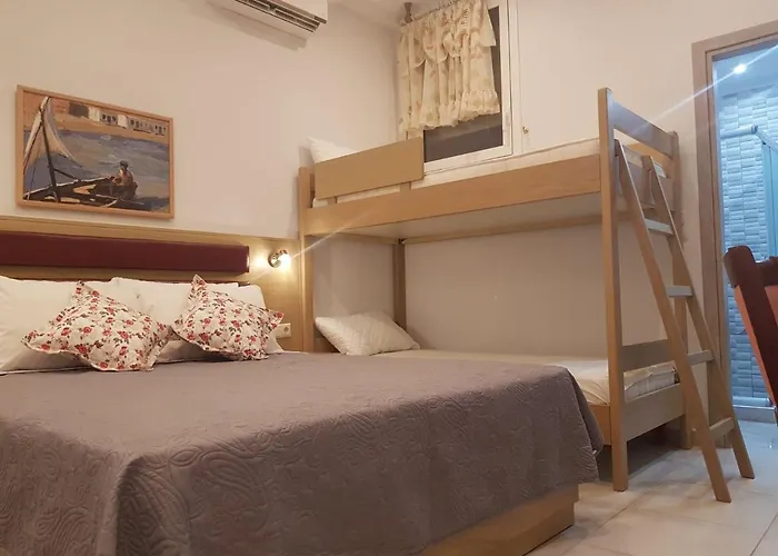 Kohyli Apartments