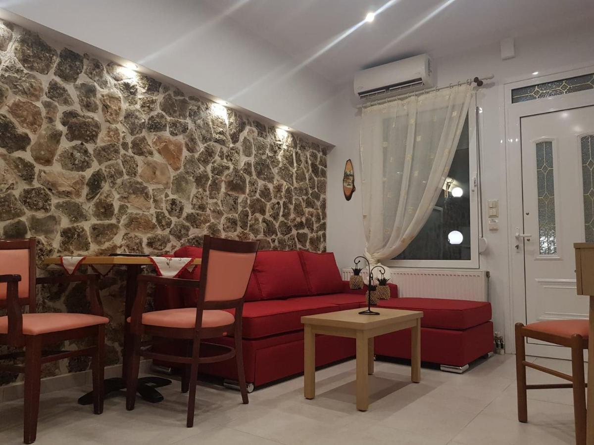 Kohyli Apartment