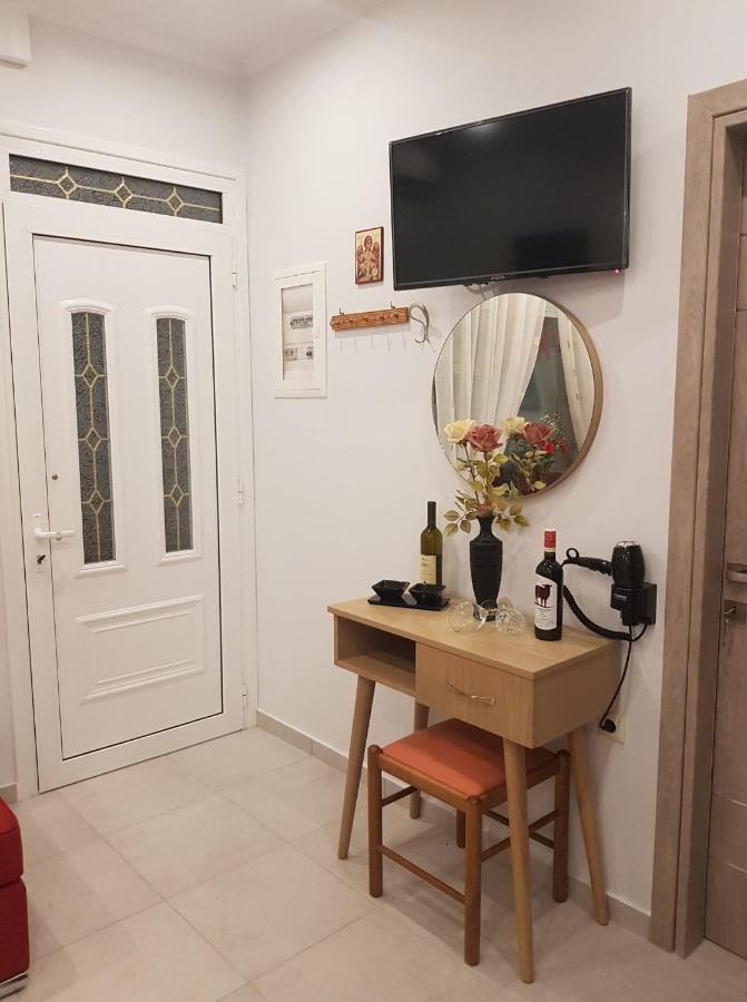 Kohyli Apartment